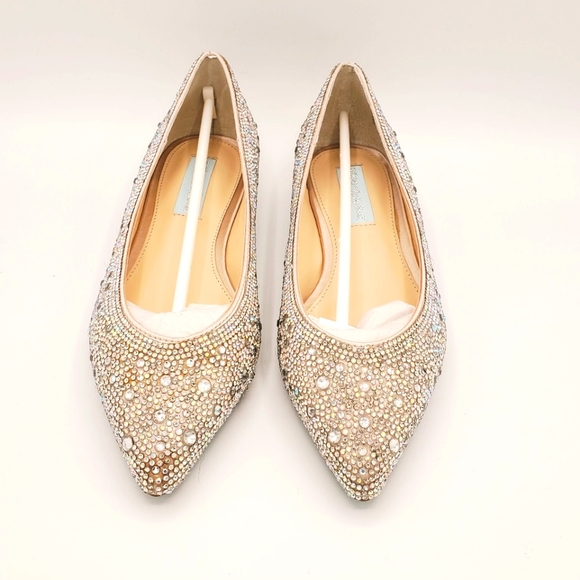 Betsey Johnson Jude flats NIB - Picture 2 of 12